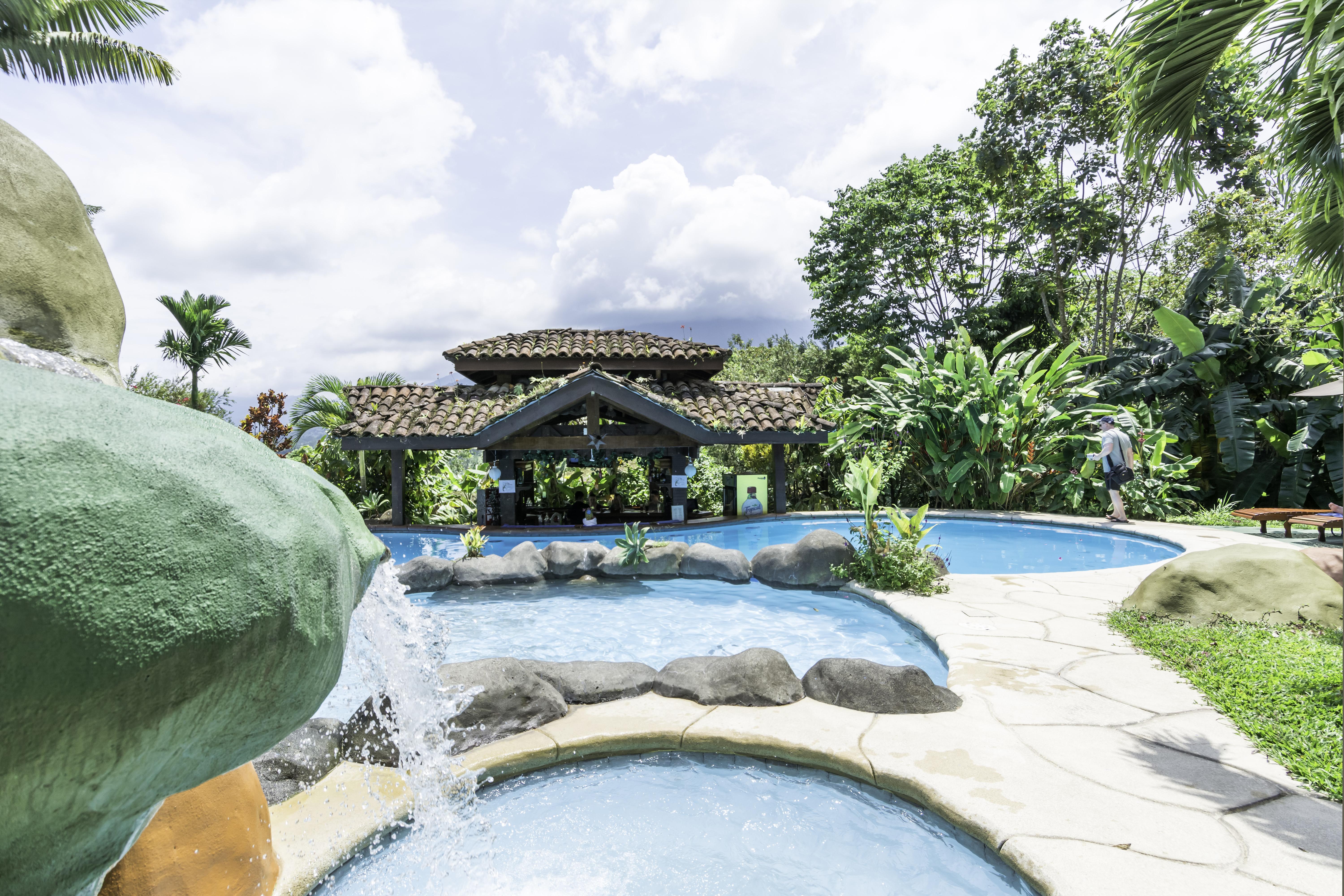 Hotel Mountain Paradise La Fortuna Exterior photo